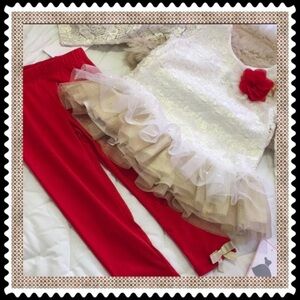🥀Rare Editions 4&2 size beautiful 2piece Set NWT red& gold